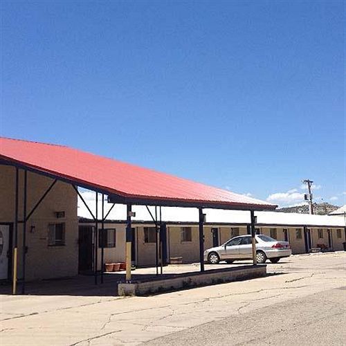 Travel Motel Raton Exterior photo